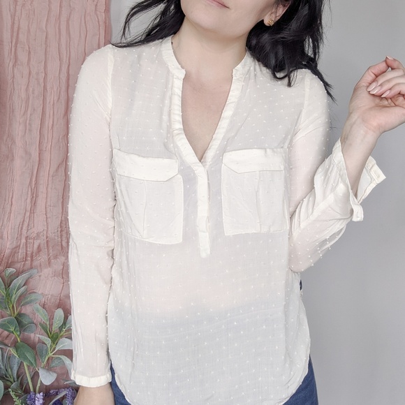 Anthropologie Tops - ❤️MAEVE Anthro dot swiss cream popover blouse 656